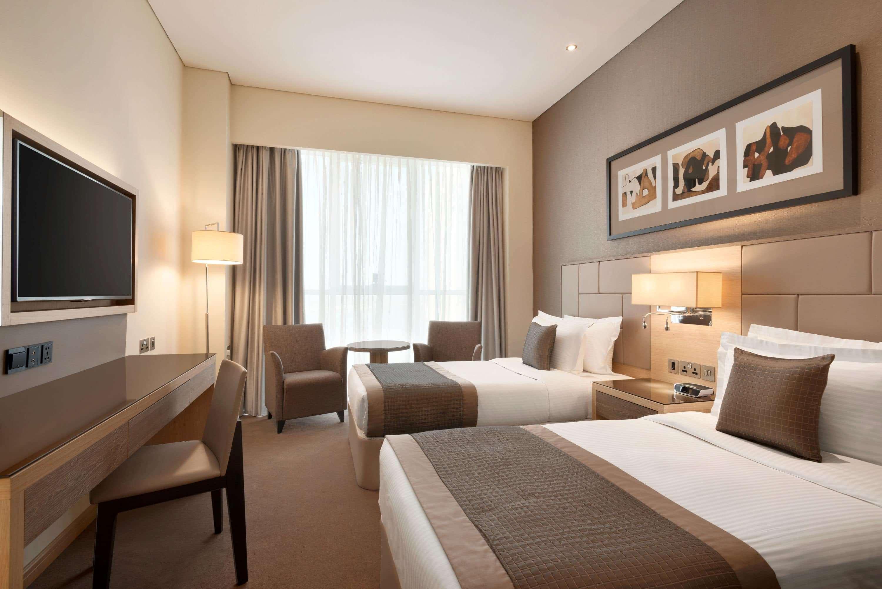 Tryp by wyndham dubai barsha. Отель Tryp by Wyndham Dubai. Tryp by Wyndham Abu Dhabi City Centre 4*. Tryp by Wyndham Dubai 4. Wyndham Dubai Marina 4.
